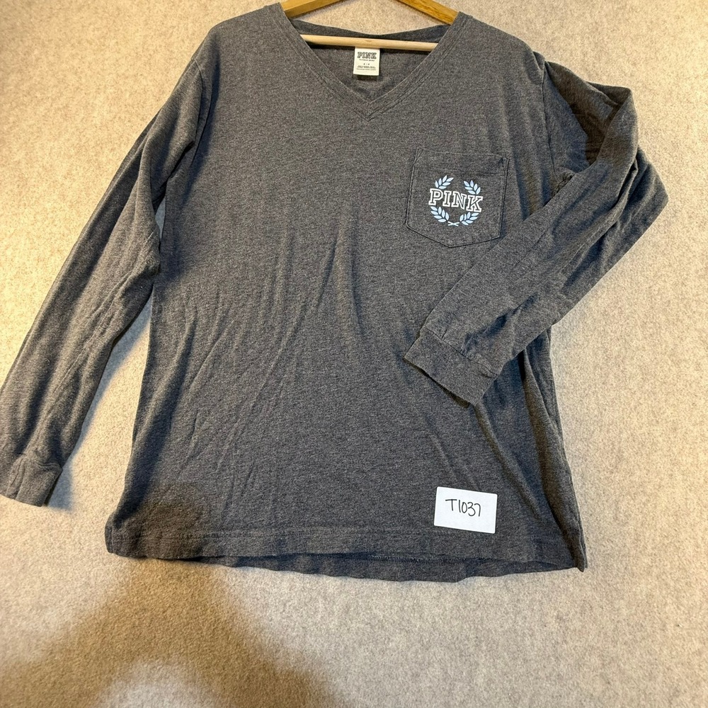 Victoria's Secret PINK Long Sleeve V-Neck Pocket T-Shirt Gray Graphic Small